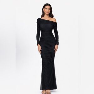 Betsy & Adam Black Off Shoulder Ruched Gown Size 18W NWT Formal Evening Dress